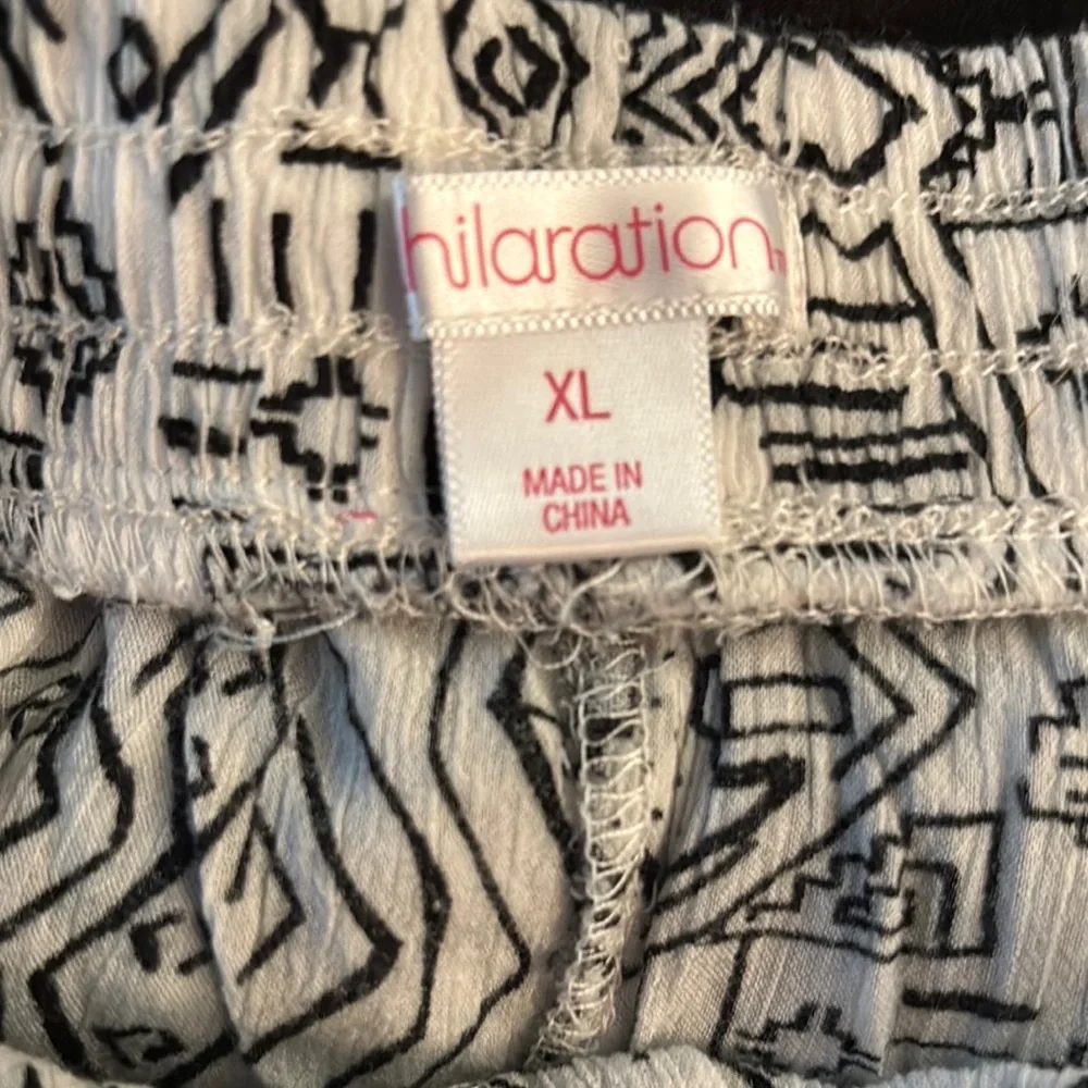 Xhilaration Black and White High Waist Shorts - Picture 2 of 3